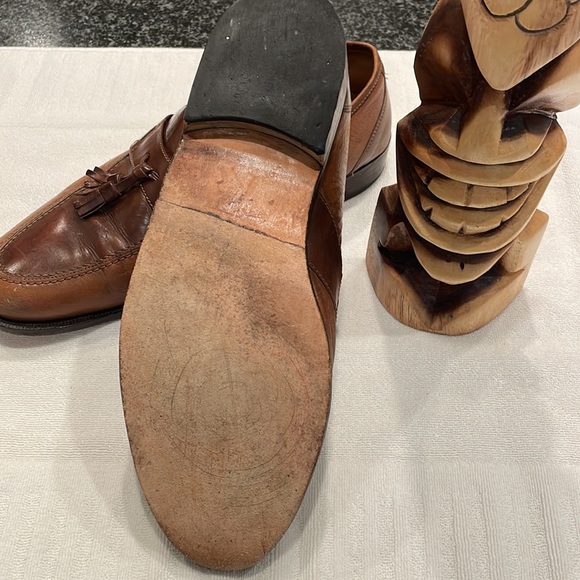 Men’s dress shoes, slip-on, two tone Italian leather, size 12. Previously worn. - Picture 3 of 3